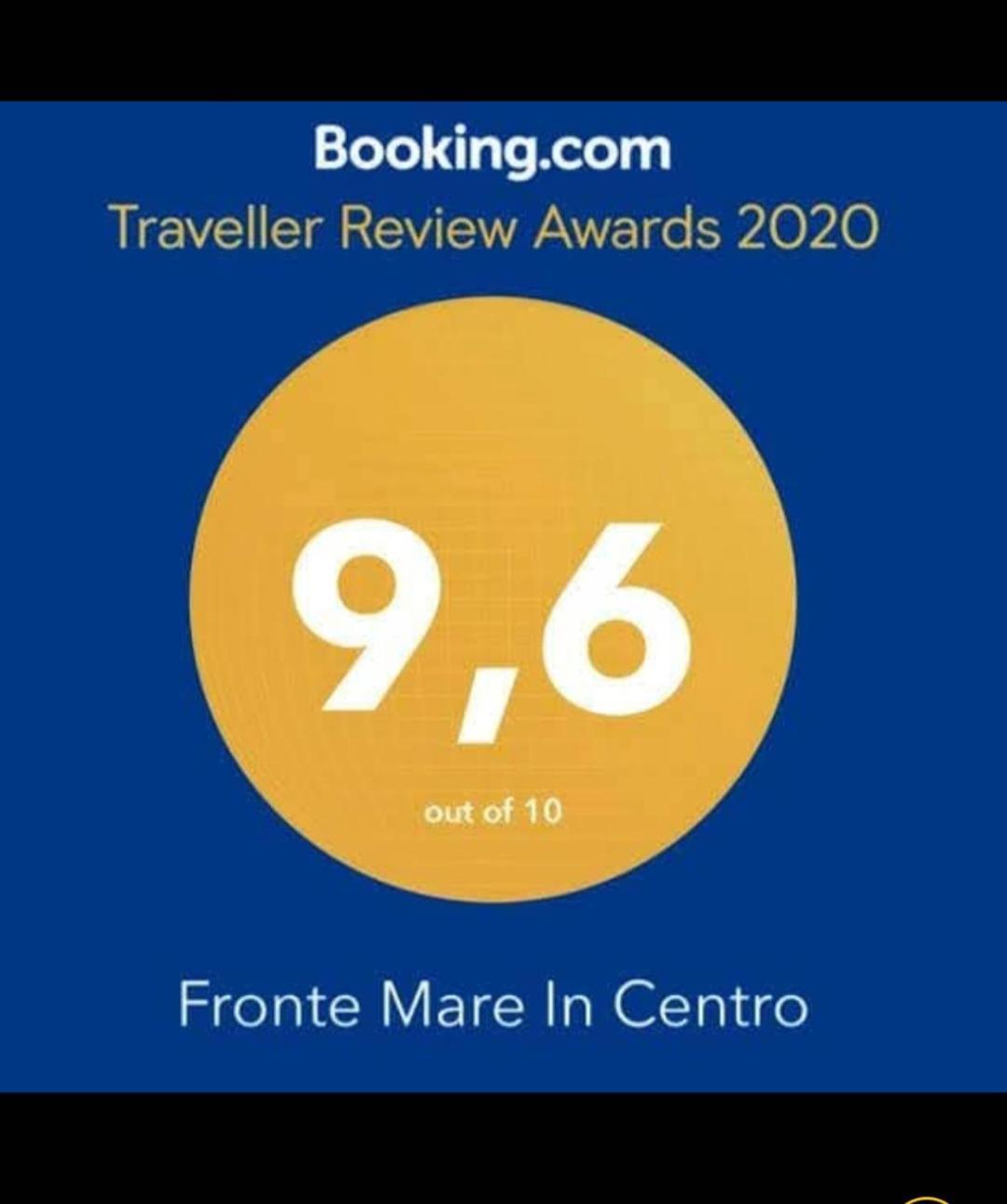 Fronte Mare In Centro Covered Parking Torre Lapillo Eksteriør billede